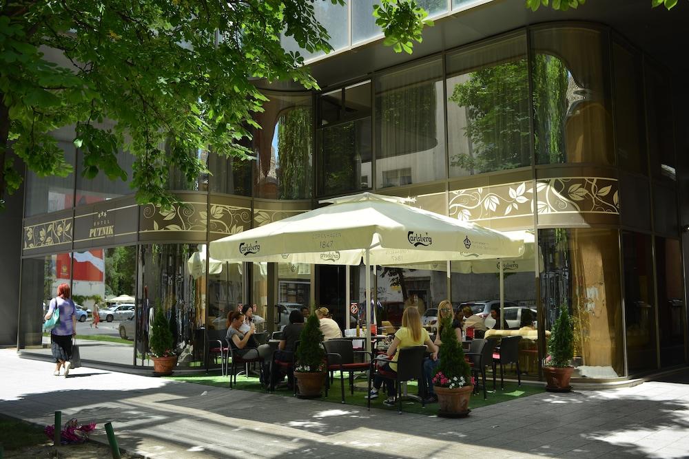 Hotel Putnik Novi Sad Luaran gambar