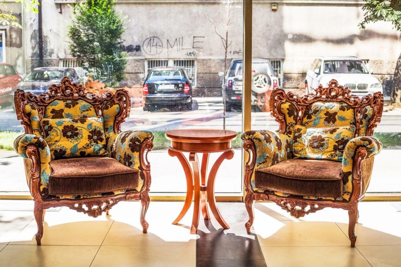 Hotel Putnik Novi Sad Luaran gambar