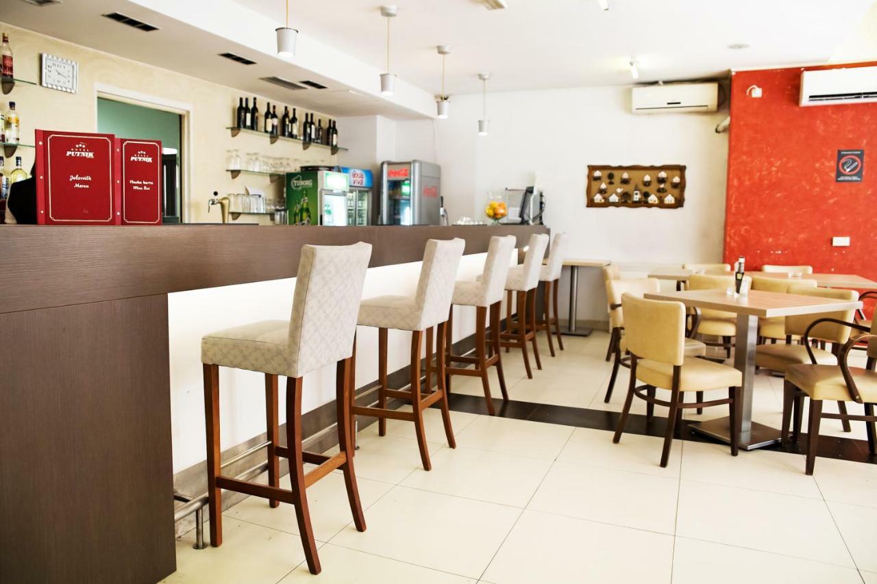 Hotel Putnik Novi Sad Luaran gambar